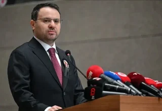 Familie Mumcu ontmoet minister van Justitie over heropende onderzoek