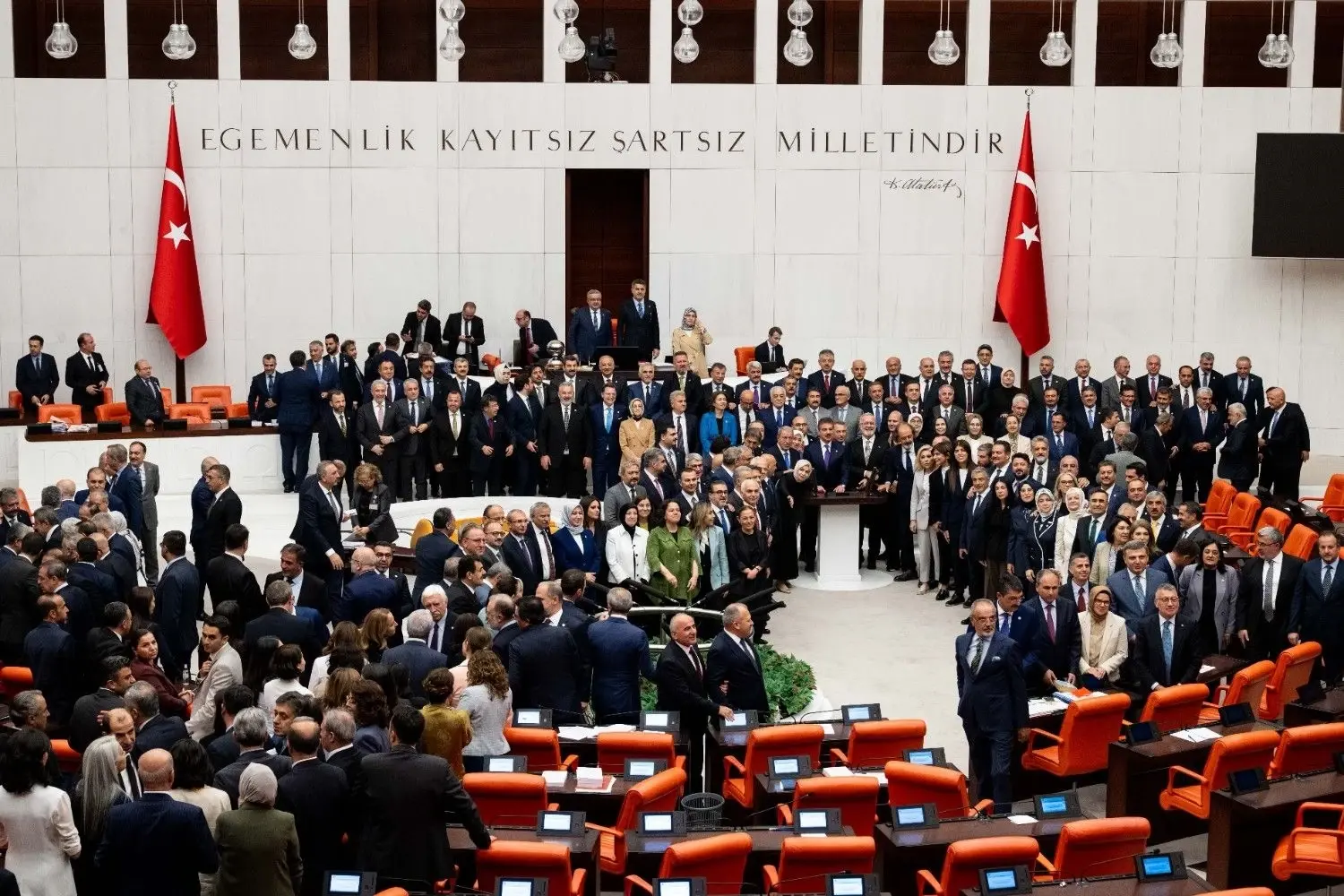 Het parlement neemt een belangrijke wet aan in het proces van 'terreurvrij Türkiye'