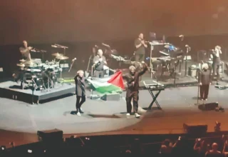 Massale aanval verboden vanuit Singapore op Palestijnse vlag
