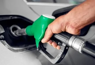 Ministerie bereidt belastingvermindering voor diesel voor vanwege de stijging van de olieprijs