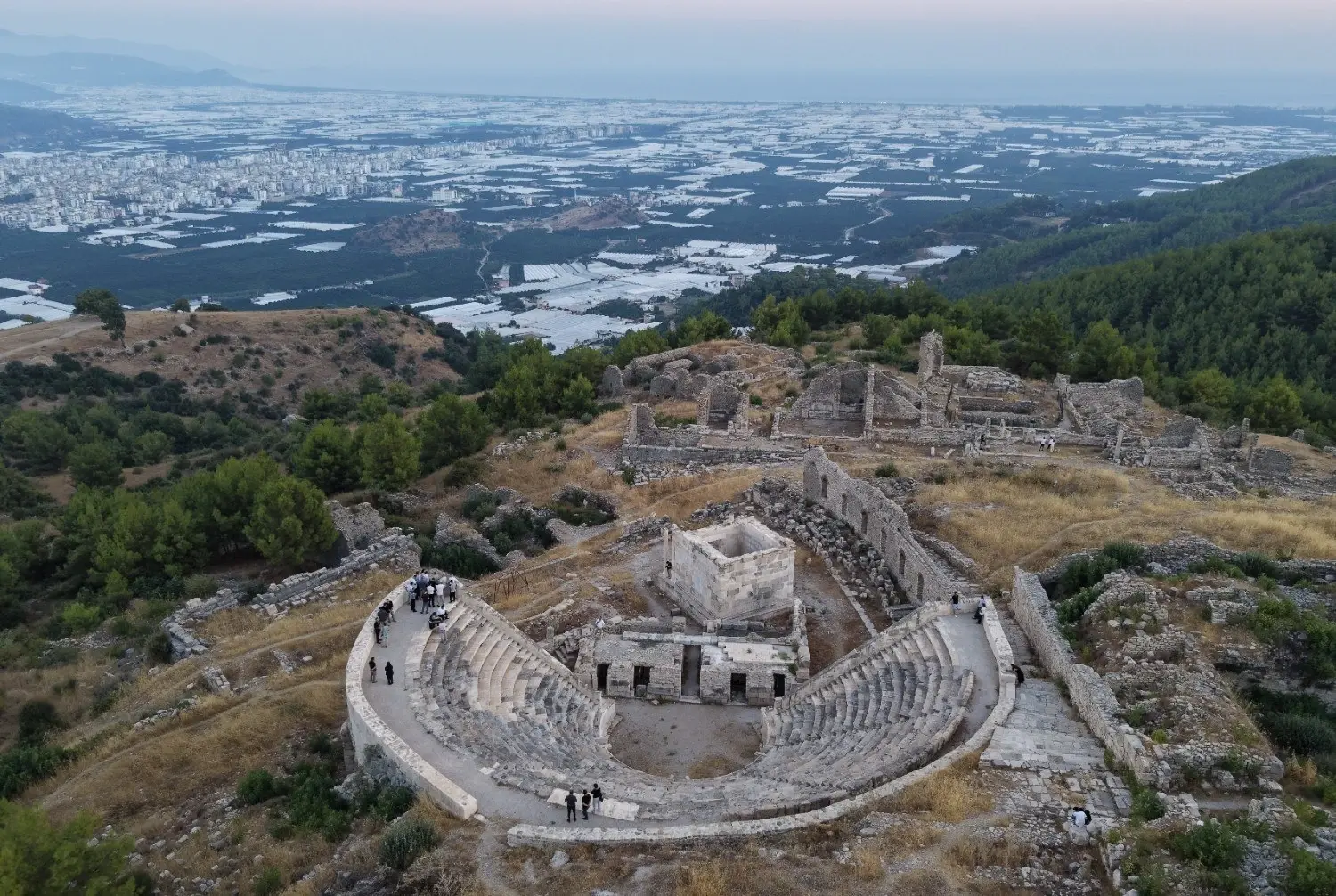 Opgravingen in de oude stad Rhodiapolis van Antalya worden hervat