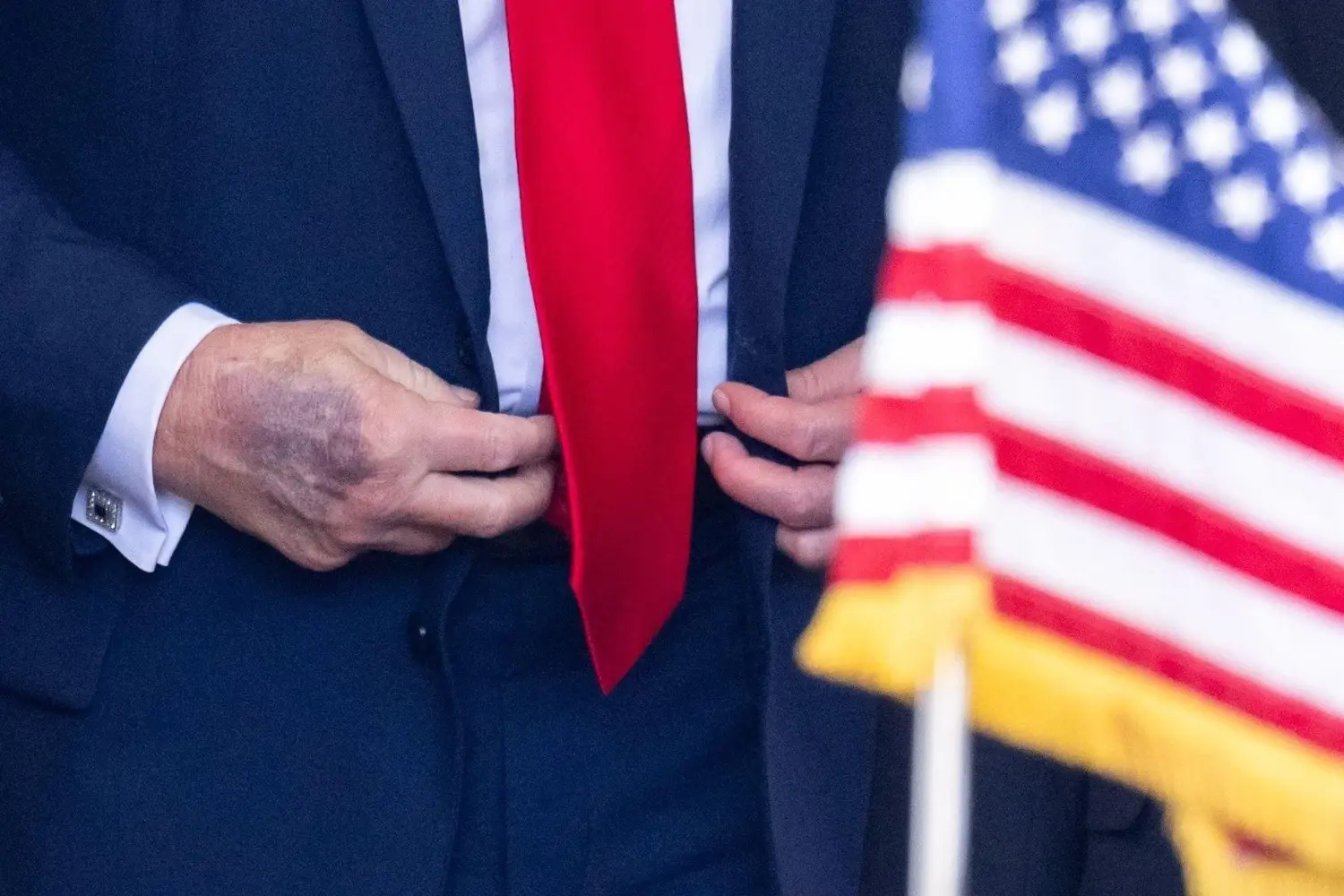 Trump kondigt tarieven aan tot 100 procent op geïmporteerde drones