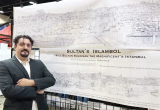 Turkse kunstenaar herschept het panorama van Istanbul