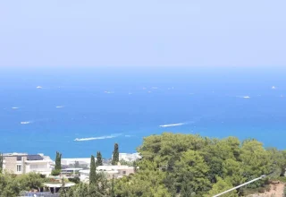 Zeven doden bij het kapseizen van een passagiersveerboot voor de kust van Turks-Cyprus