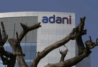 Adani Airport Business haalt $1 mrd op via de verkoop van aandelen