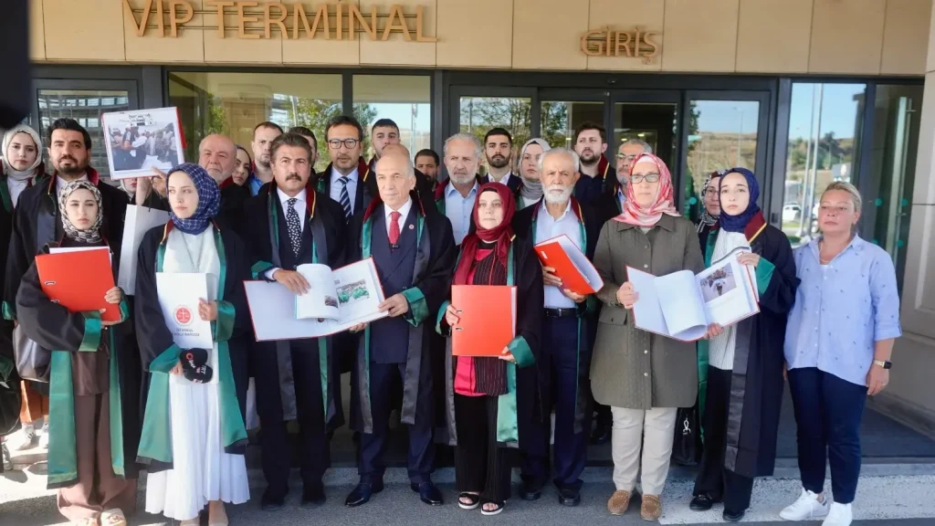 Advocaten uit Istanboel gaan naar Den Haag om bewijsmateriaal uit Gaza in te dienen