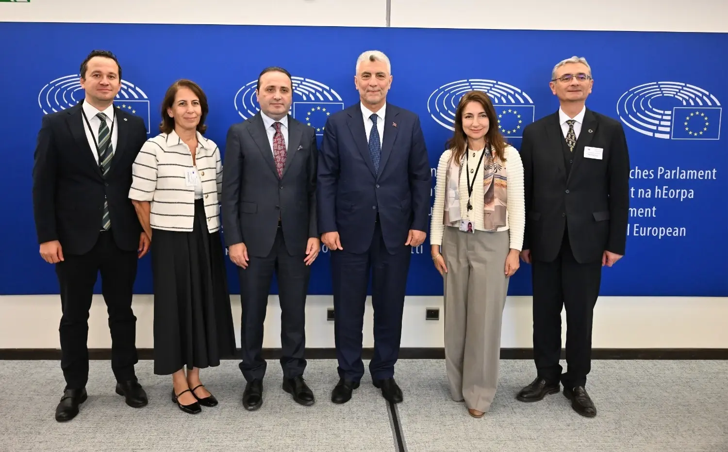 Bolat houdt gesprekken in Brussel over het 'Made in EU'-initiatief