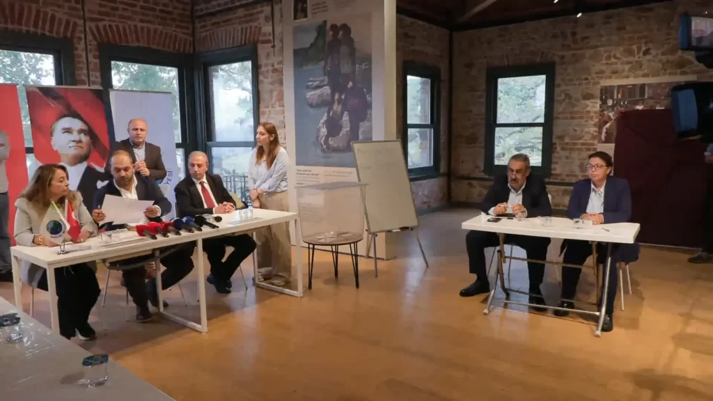 De AKP wint de verkiezing van waarnemend burgemeester in het door de CHP bezette district Istanboel