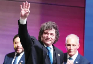 De Argentijnse Milei ontmoet Macron en wil investeerders lokken