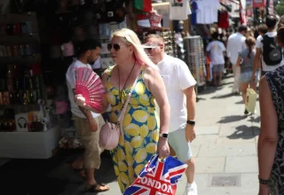 De Britse economie groeit in juli onverwacht