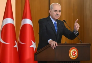 De PKK wil in oktober wapens aan Irak inleveren: Kurtulmuş