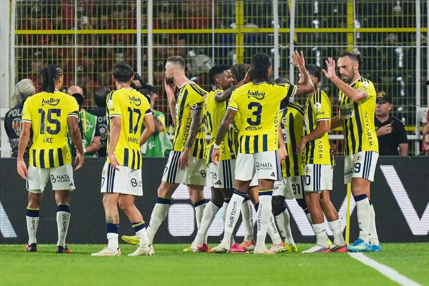 Fenerbahçe keert terug naar het toppodium van Europa