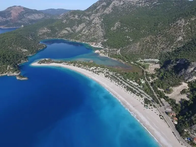 Fethiye lanceert de grootste campagne voor milieubescherming in het Middellandse Zeegebied