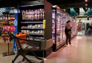 Kiew-shoppers voelen de druk van Russische aanvallen op toeleveringsnetwerken
