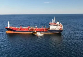 Rapporteer detailsfouten voordat het vrachtschip voor de kust van Istanbul zonk