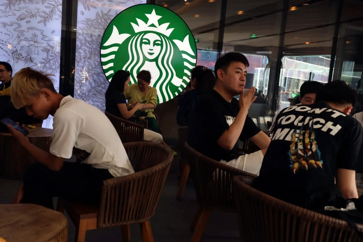 Starbucks gaat nog eens 250 cafés in Noord-Amerika sluiten