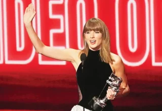 Taylor Swift wordt de meest bekroonde artiest in de geschiedenis van VMA