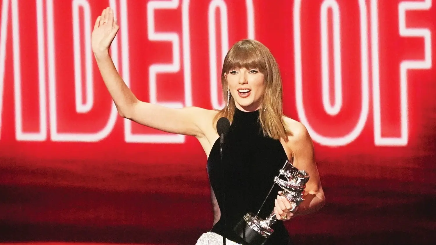 Taylor Swift wordt de meest bekroonde artiest in de geschiedenis van VMA