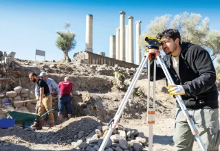 5000 jaar oude zilveren sieradenschat werpt licht op het verleden van İzmir