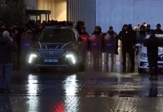 58 arrestaties in onderzoek in de gemeente Bakırköy in Istanboel