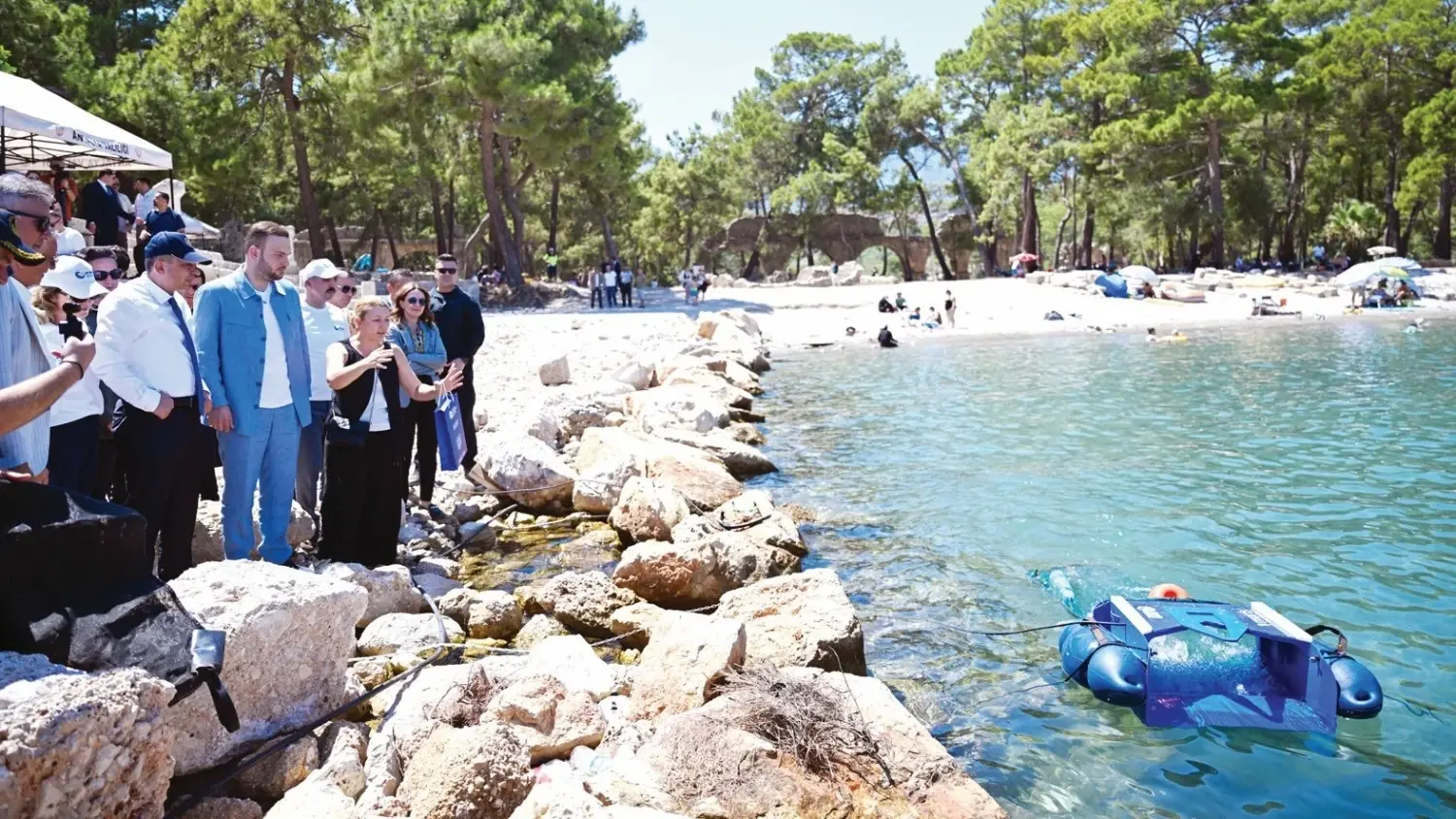 Antalya maakt onder water een 'röntgenfoto' om de schade aan de zee vast te stellen