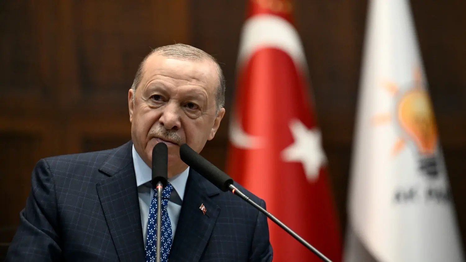 Erdoğan belooft tastbare actie om herhaling van de fondscrisis te voorkomen