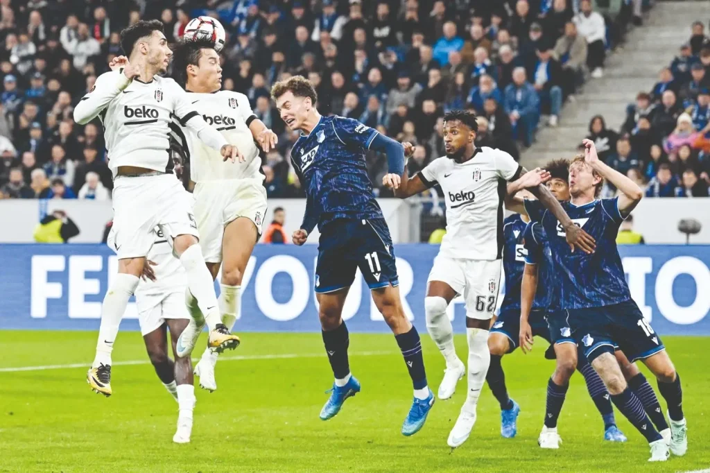 Europese winnaars Beşiktaş en Trabzon maken zich op voor een lokaal duel