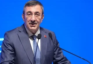 Gecoördineerde stappen ondernomen om problemen op de fondsmarkt aan te pakken: vice-president Yılmaz