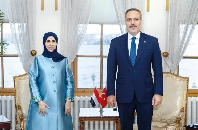 Jemen FM ontmoet Fidan en juicht de regionale rol van Türkiye toe