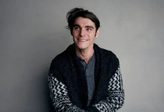 RJ Mitte, ‘Breaking Bad’-ster, sterft op 34-jarige leeftijd