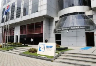 Türkiye draagt ​​het beheer van drie banken en twee factoringbedrijven over aan een depositoverzekeringsfonds