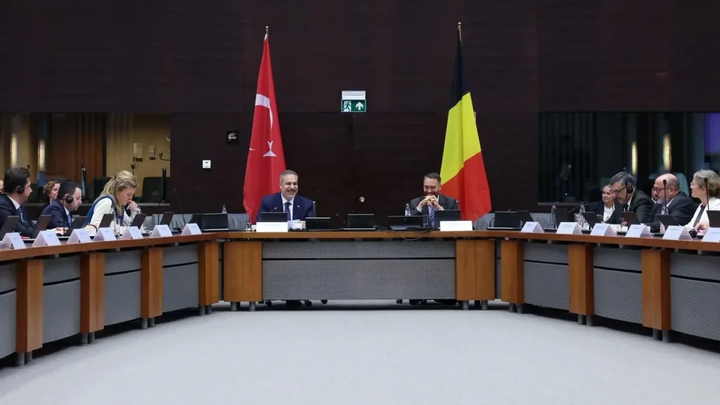 Türkiye en België blazen de ministeriële gesprekken in Brussel nieuw leven in