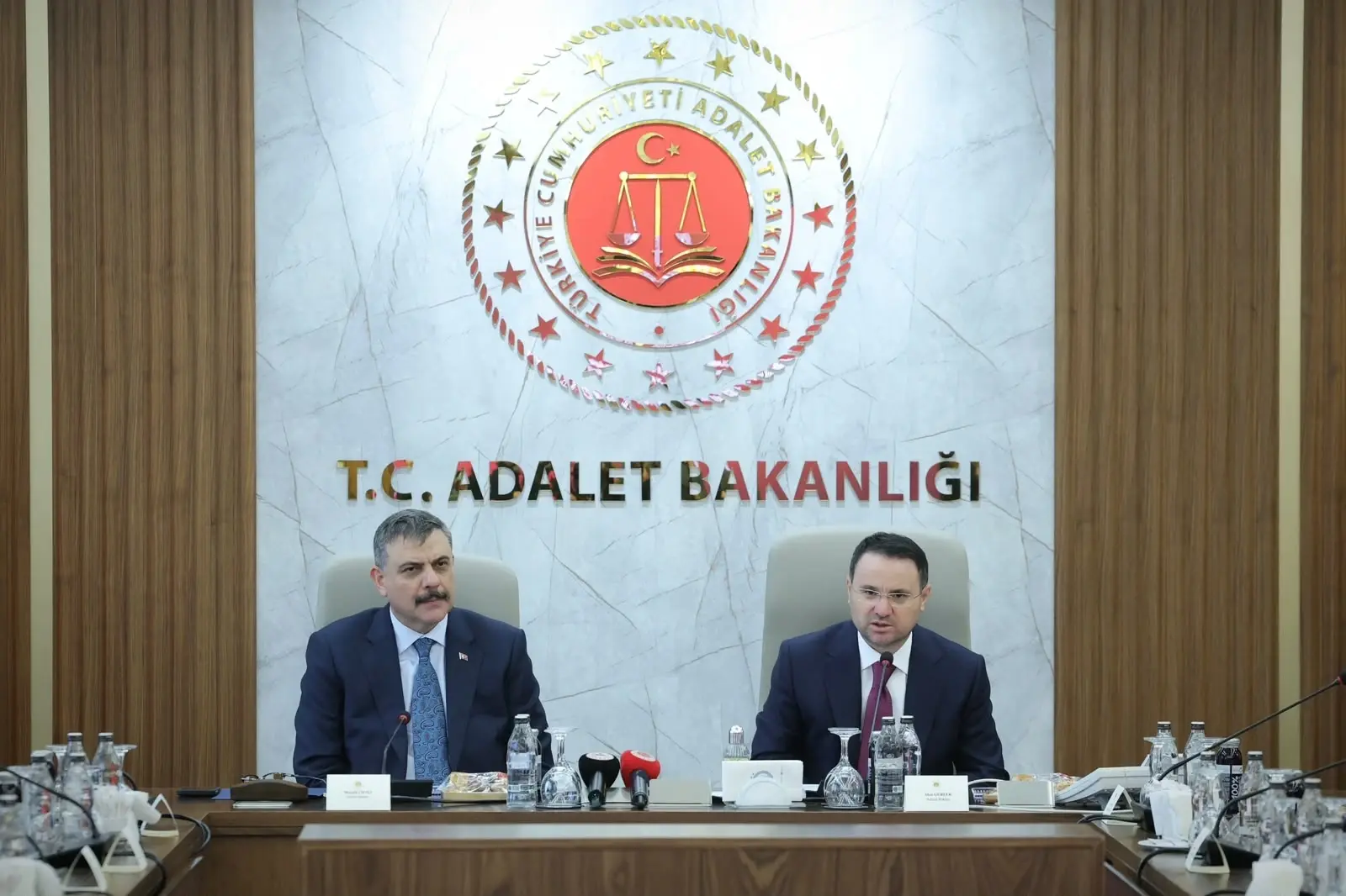 Türkiye gaat een antifraudecentrum opzetten om de stijgende aantallen gevallen aan te pakken