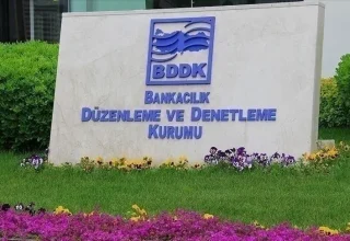 Türkiye herziet de regels voor telefoonleningen en creditcards